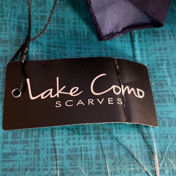 SNAKES!!!! LAKE COMO SCARVES - Python Printed, Large LightweightHand finished - Picture 10 of 12